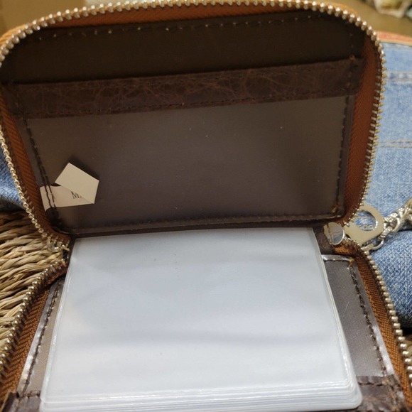 Brown Leather Wallet with Chain - Picture 6 of 13